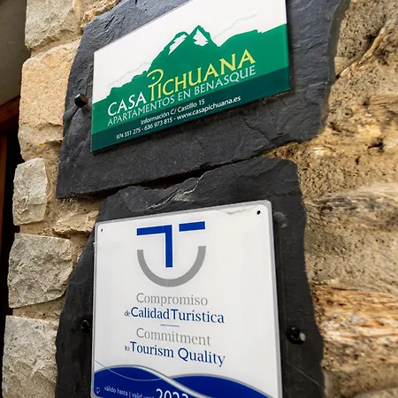Pichuana - Chimenea 2 *