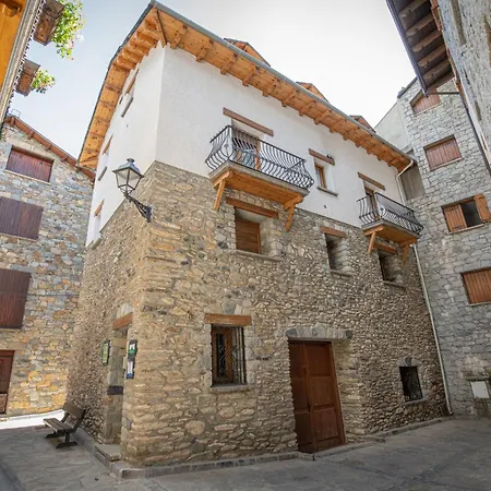 Pichuana - Chimenea 2 *